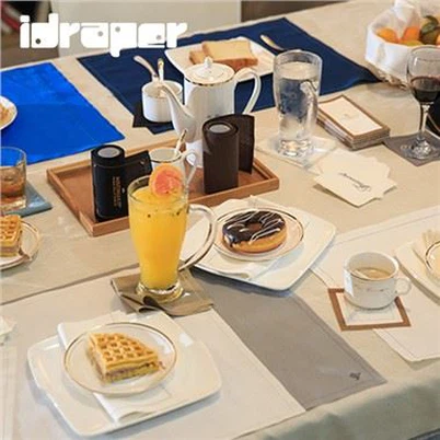 Látkové podložky na stôl